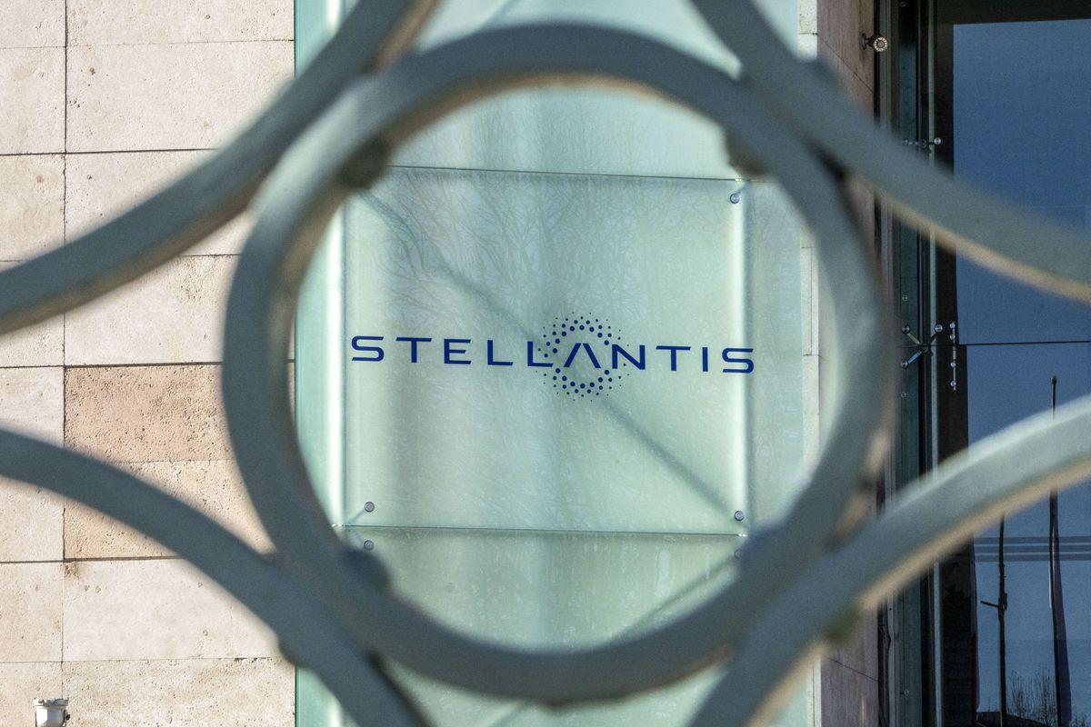 Stellantis scippa all’Italia i furgoni elettrici