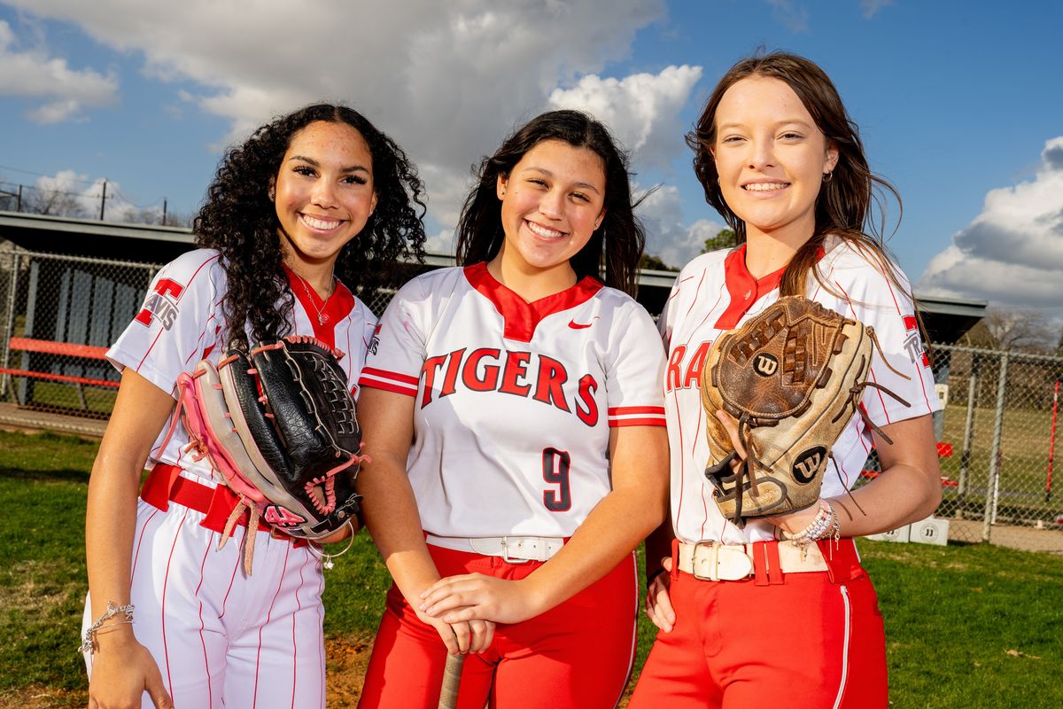 BASES LOADED: No. 16 Fort Bend Travis are "Embracing Their Roles"