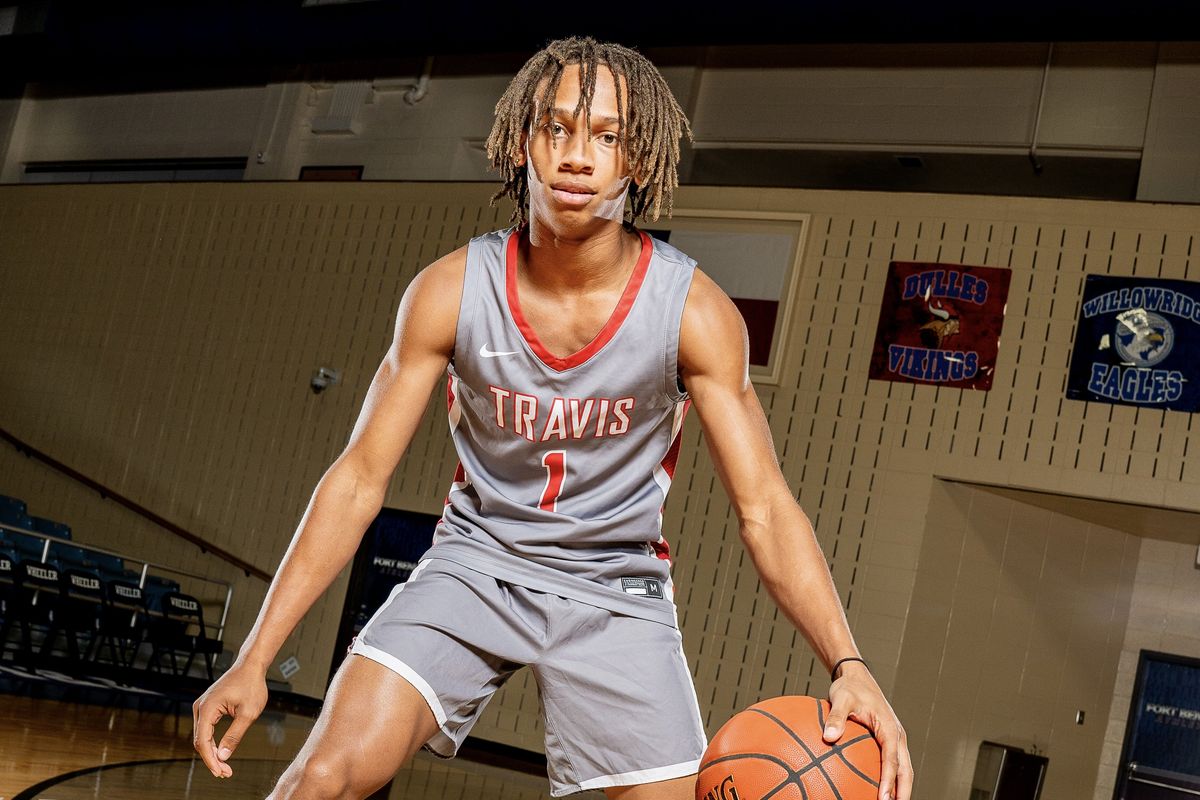 FAT BOY’S PIZZA Player of the Month: Travis’ Mack eclipses 1000-pt mark to cap off stellar career