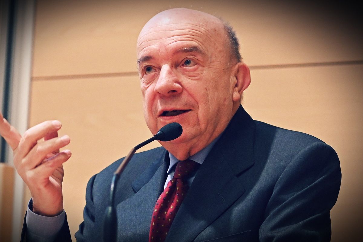 Ormai il potere (vero) decide chi ha diritti