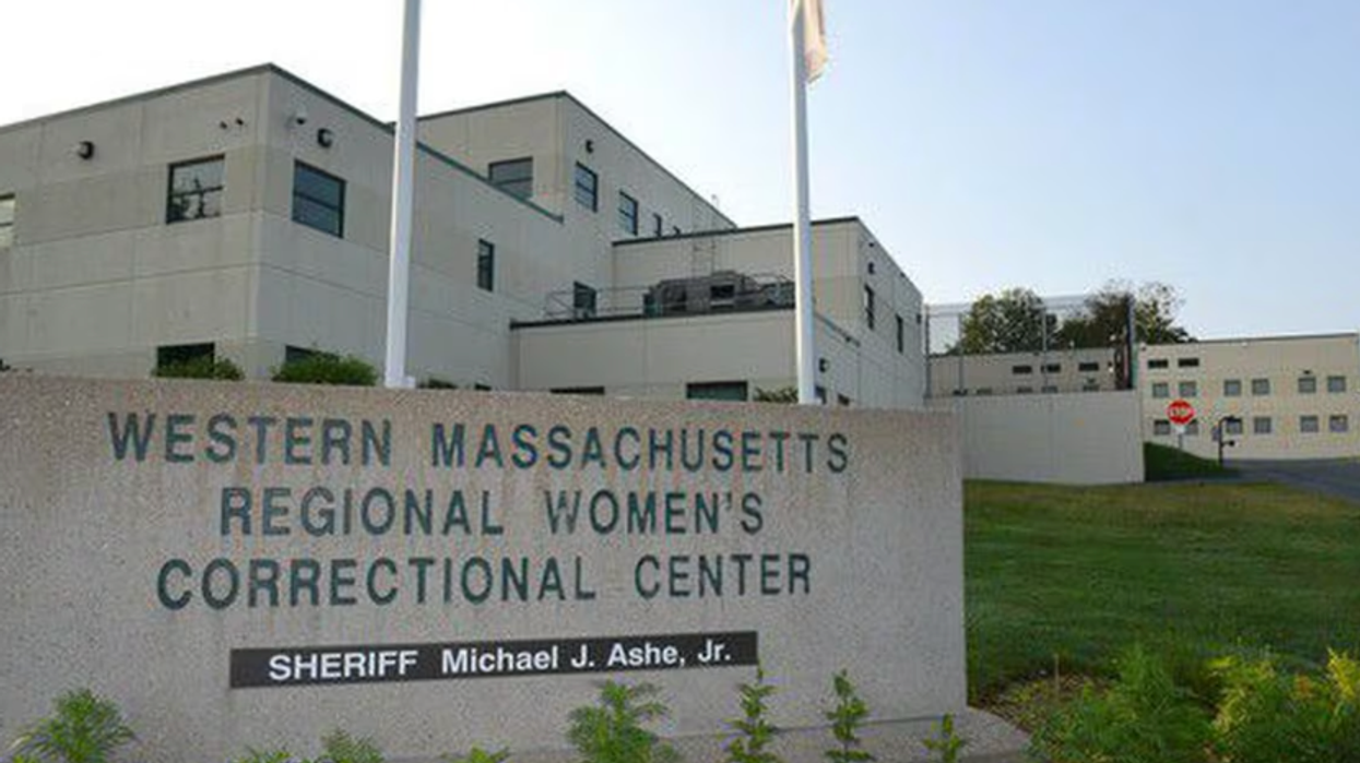 For Prisoners, Medicaid Waivers Permit Off-Site Care -- And Better Outcomes