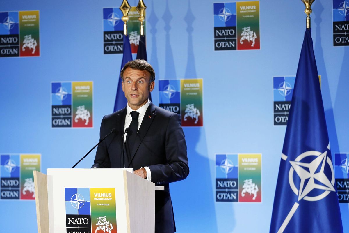 Macron vuole crearsi una Nato tutta sua. Ma gli alleati si sfilano