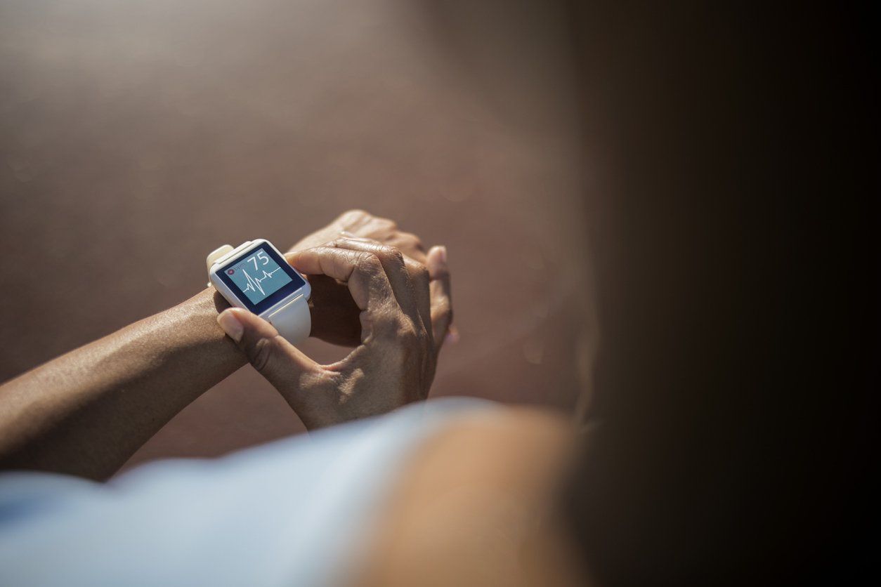 Wearable Tech in Healthcare: Smart Medical Devices & Trends in 2023