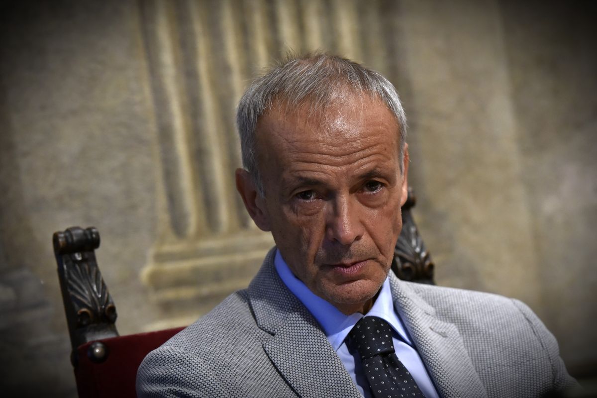 Quanti intrighi dietro la casa di Laudati