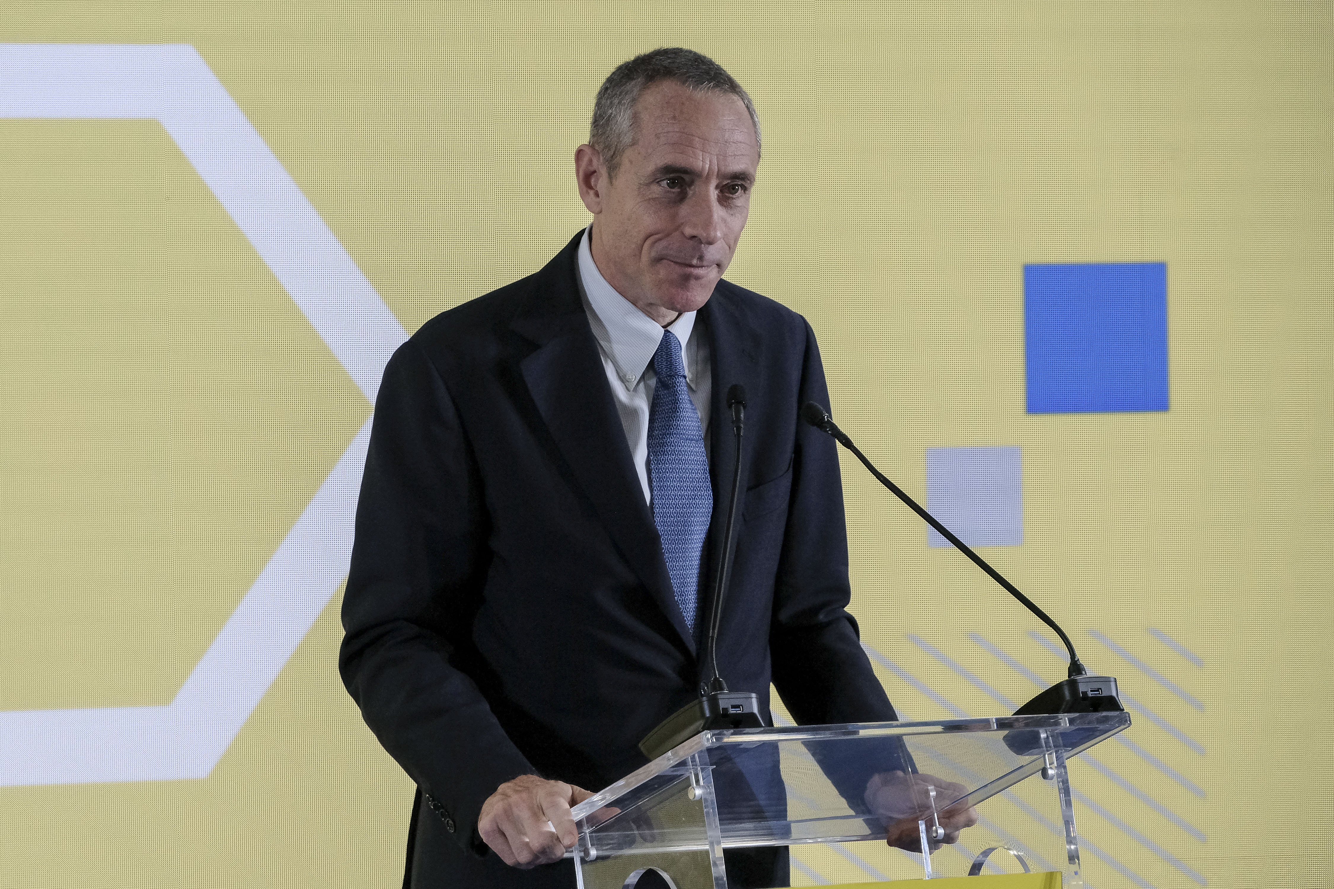 L’utile di Poste in crescita del 22%. Maxi dividendo da 1 miliardo