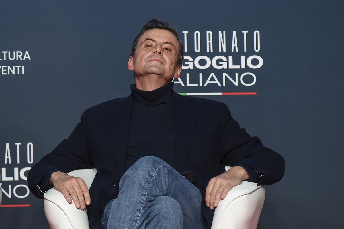 Caro Calenda, lei litiga pure con sé stesso?