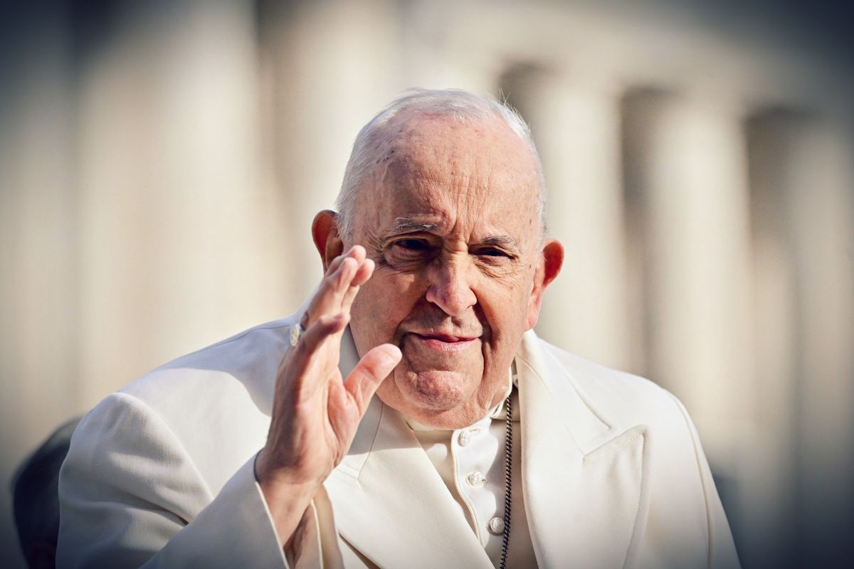 Papa, sgarbo a Ratzinger: «Usato contro me»