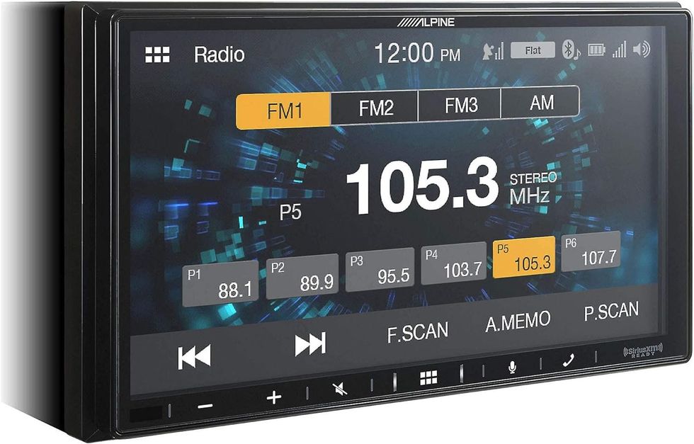 product shot of Alpine iLx-W650 2-DIN Car Stereo