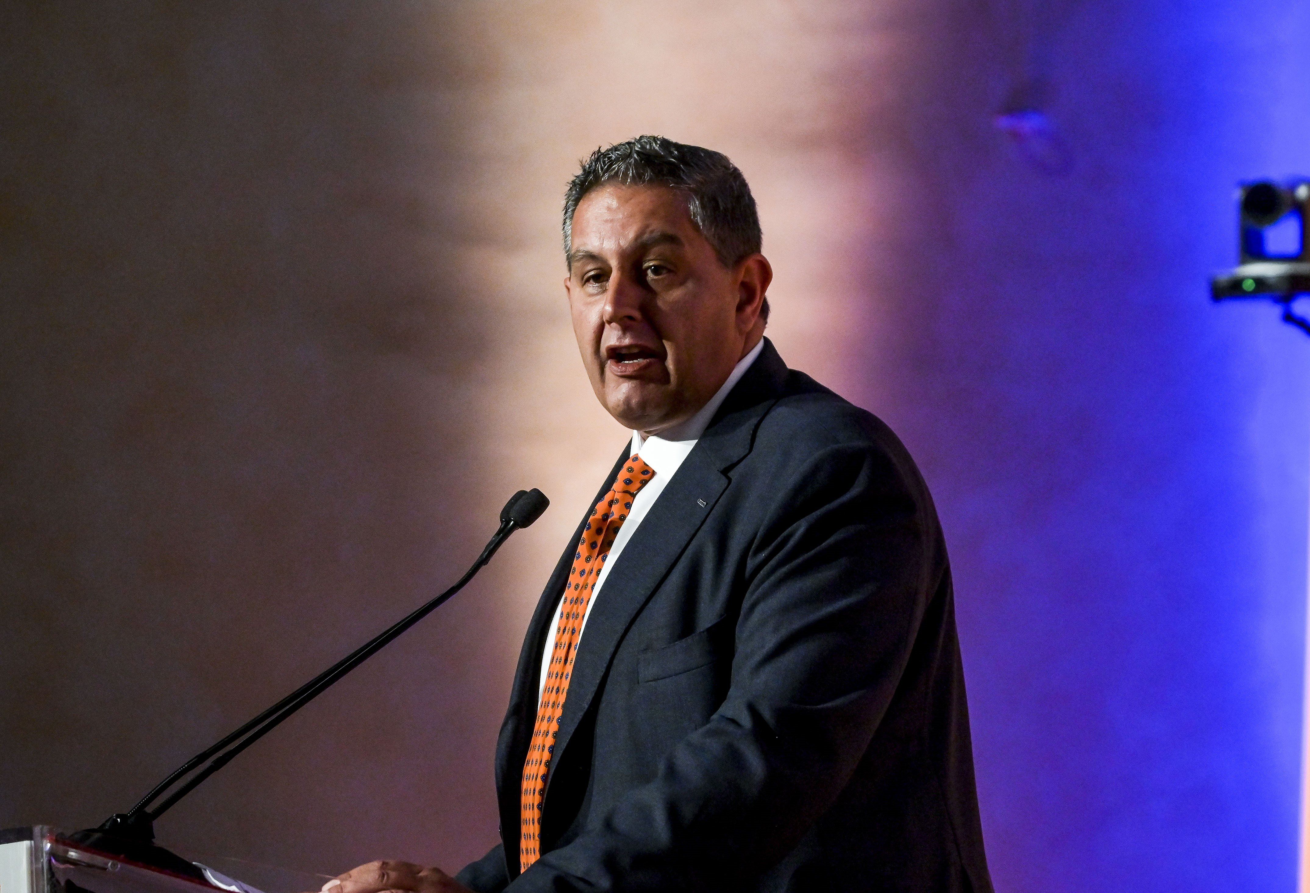 La Liguria aumenta i prezzi dei treni: un freno ai turisti delle Cinque Terre