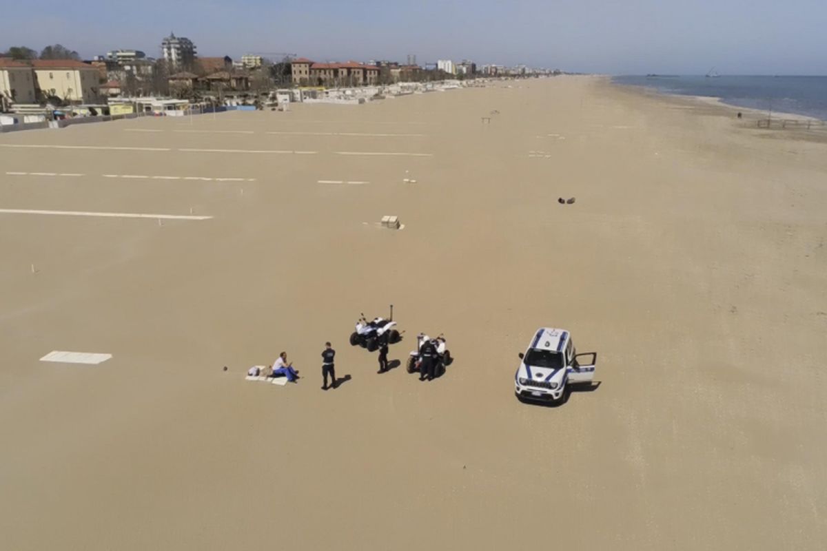 Dopo quattro anni ci propinano ancora la favola dei santi lockdown