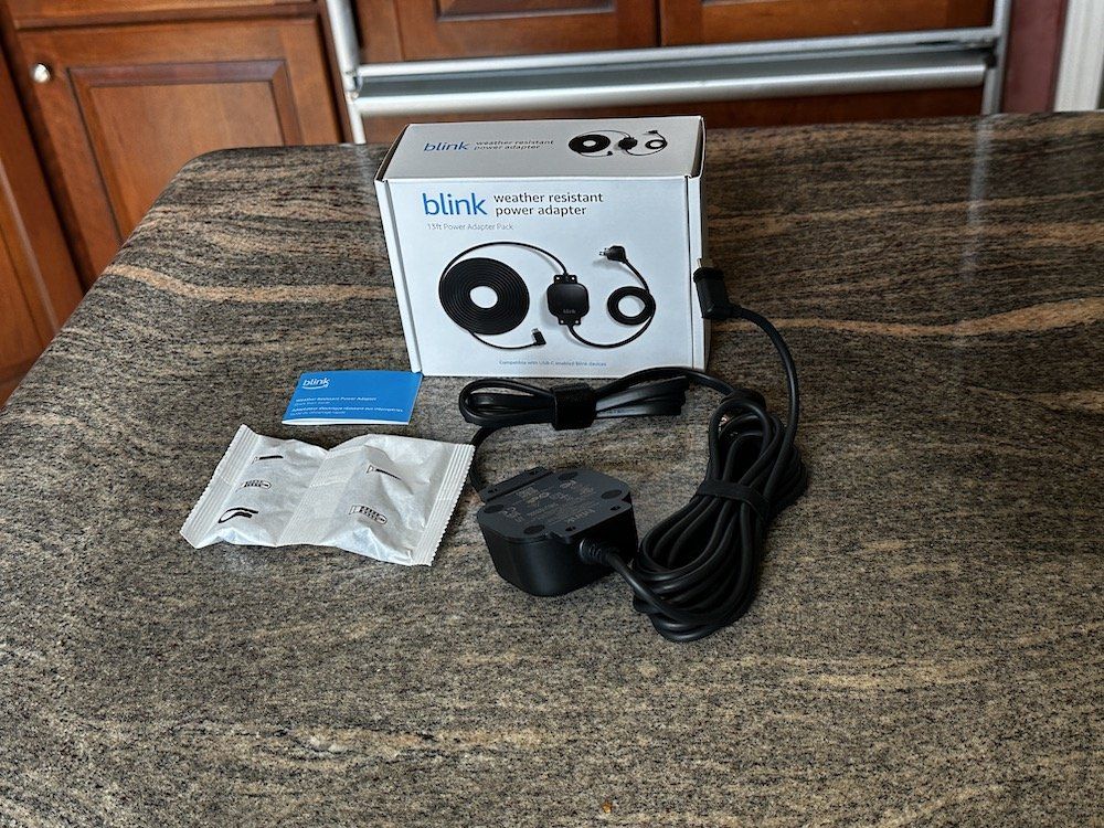 Blink Wireless Camera Blink Mini Compact Indoor Plug-in Smart