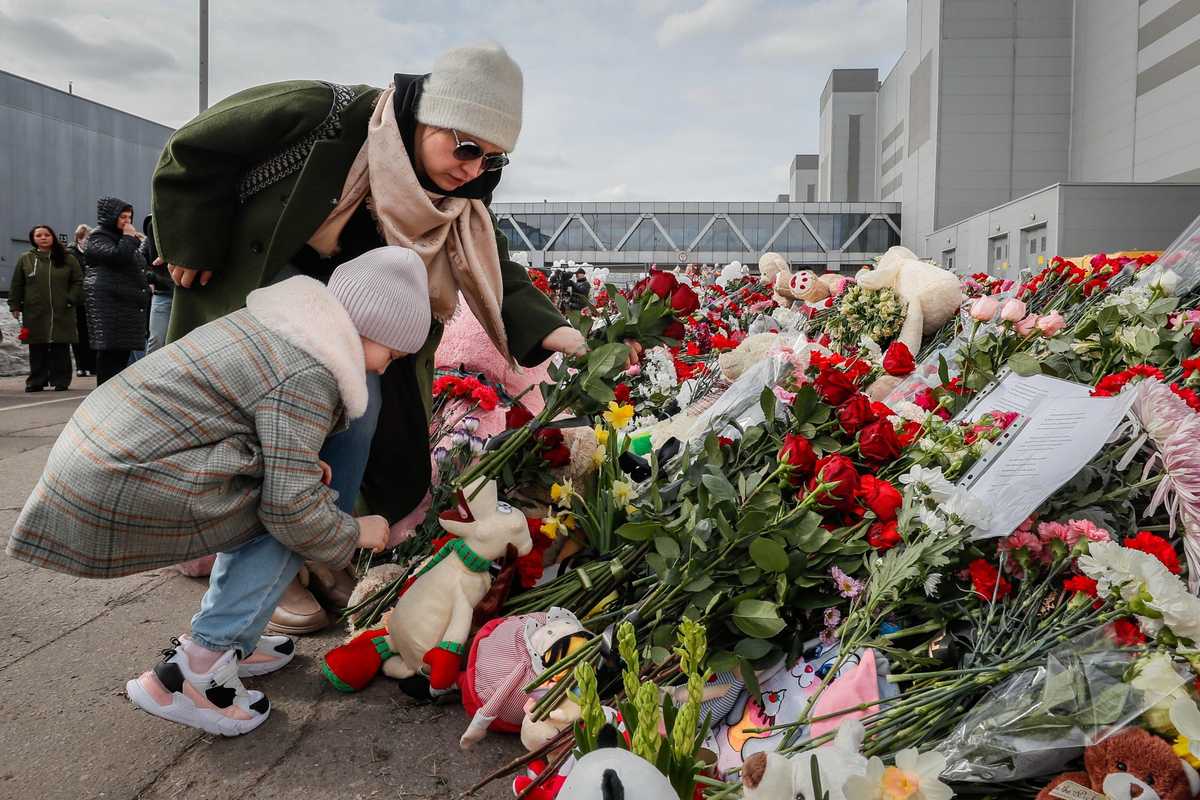 Il Cremlino alza il tiro: «Usa e Regno Unito coinvolti nell’attacco»