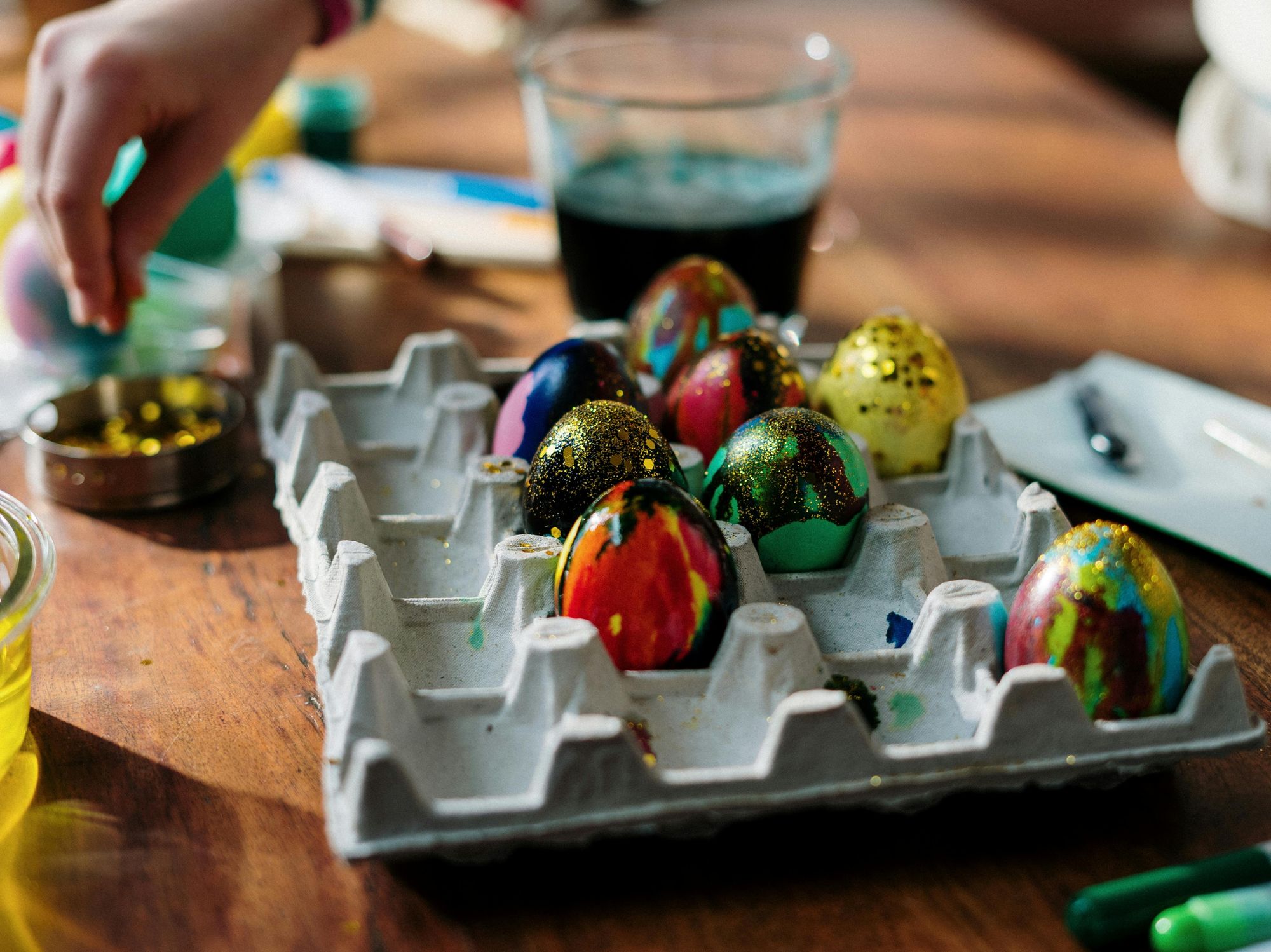 Colorful Cascaron confetti eggs for Easter