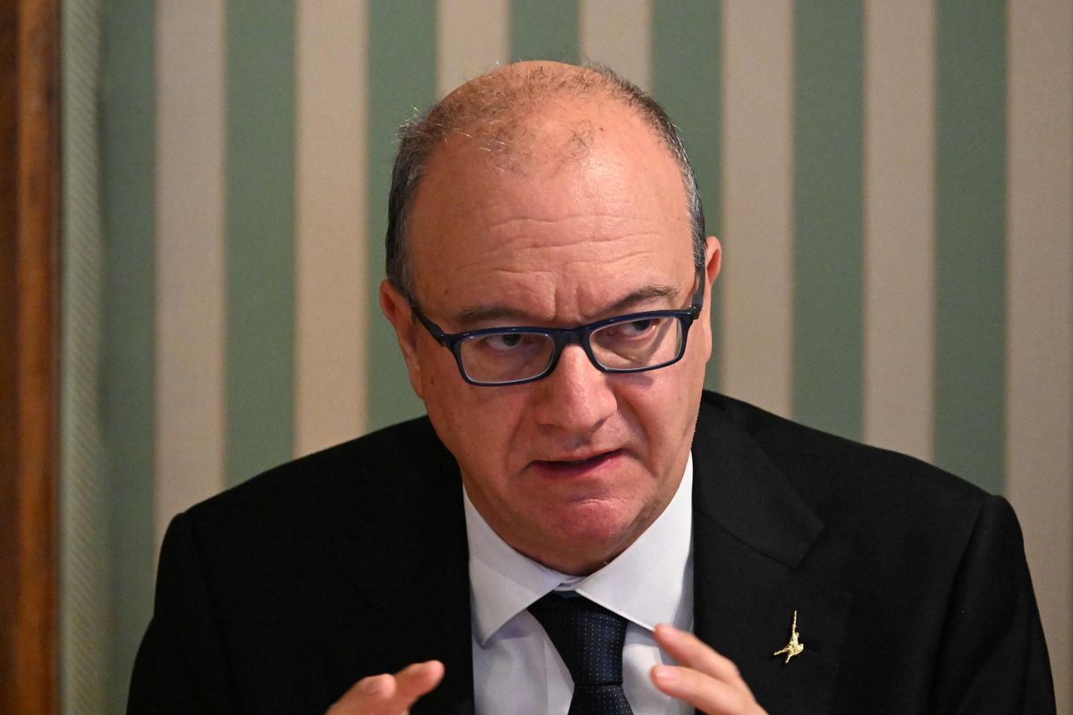 Mettere il tetto agli stranieri in aula è l’unica soluzione per integrarli