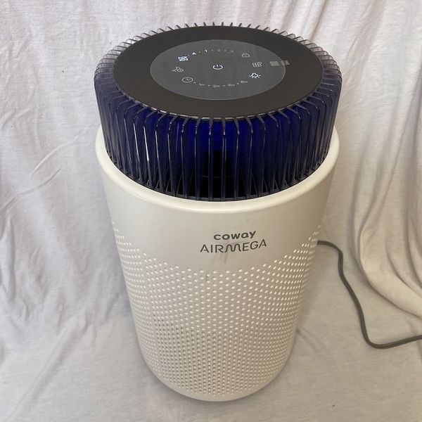 Coway Airmega 100 smart air purifier