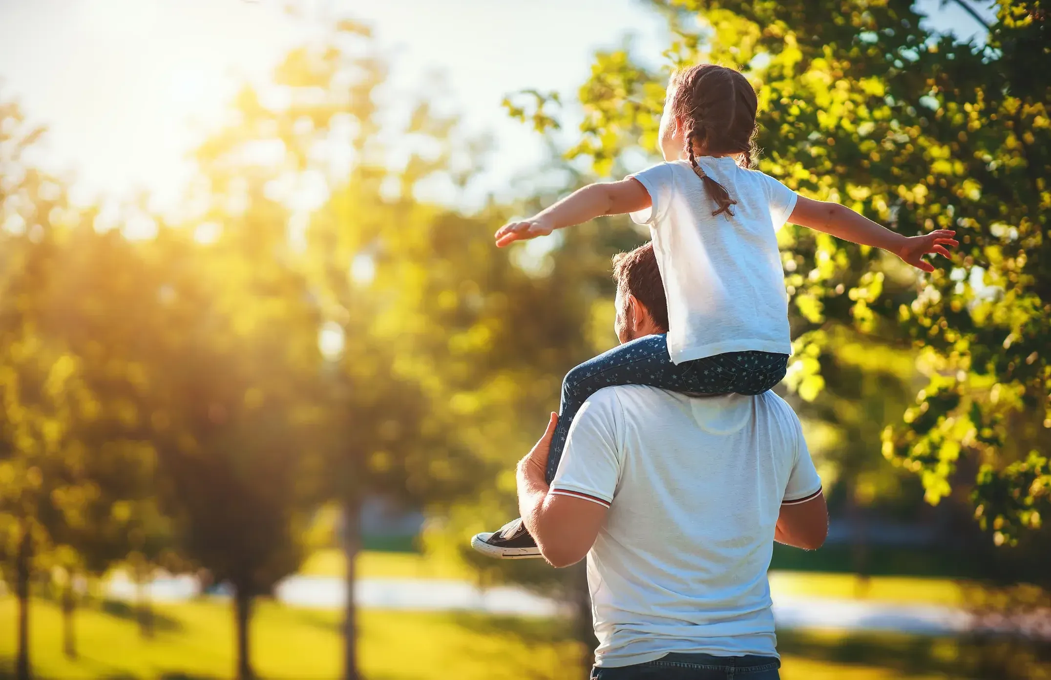 La scuola cancella la festa del papà per non offendere le «famiglie» gay