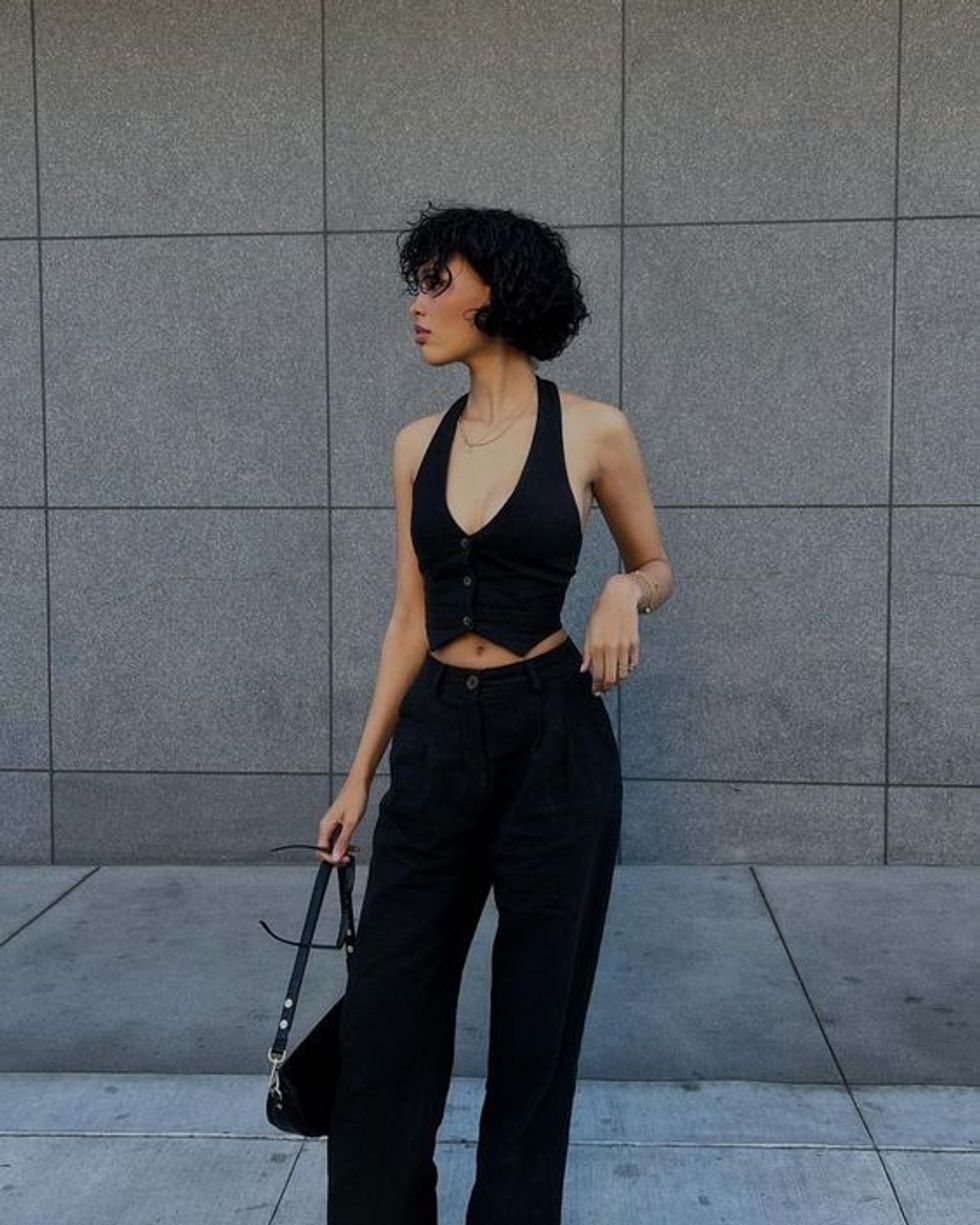 Nara-Smith-outfit-style