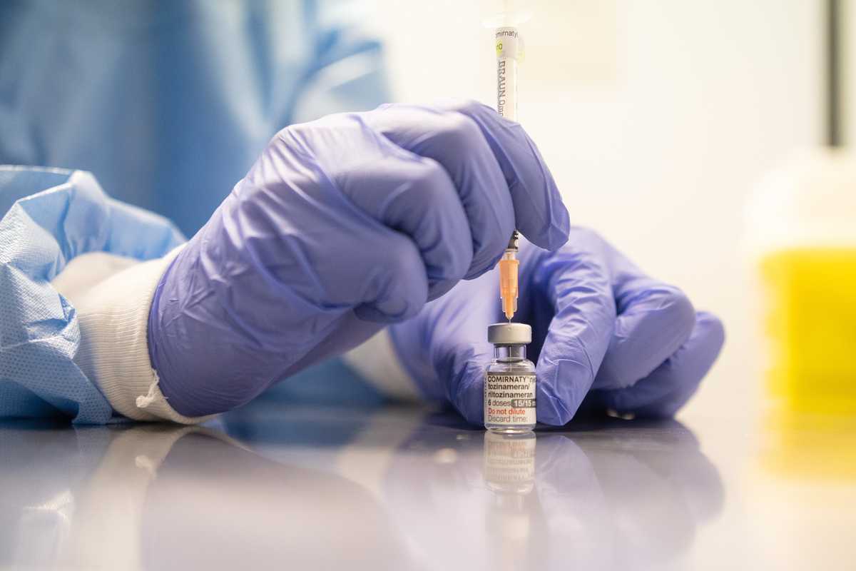 Pfizer «incastrata» per le balle sui vaccini