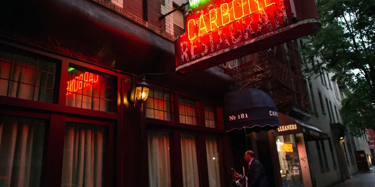 Best NYC Restaurants for Celeb Sightings The Journiest