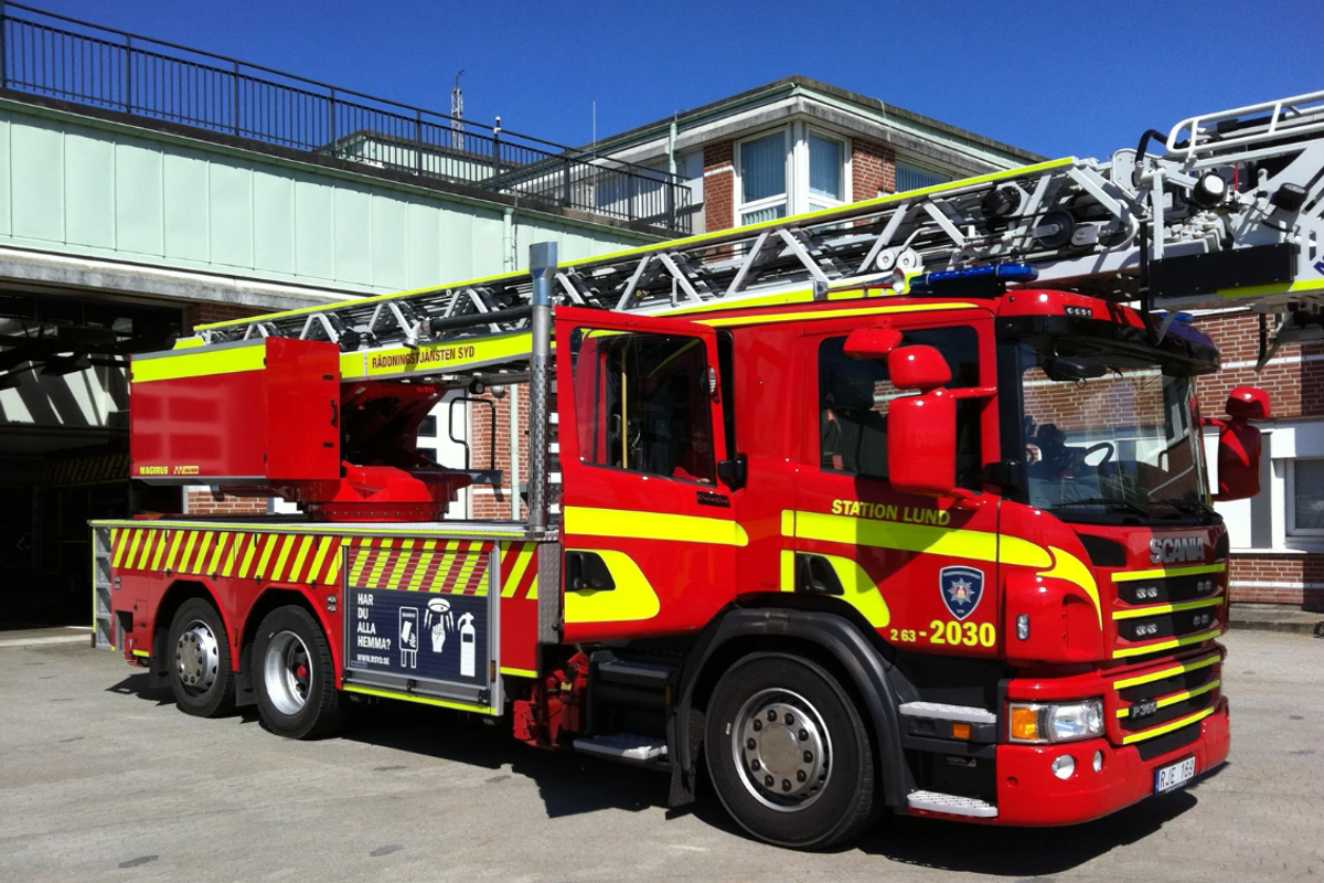 a photo of a fire truck