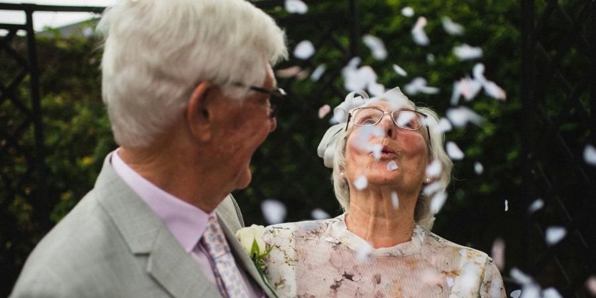 Man's reaction to his wife of 63 years trying on a wig after chemo treatment says it all