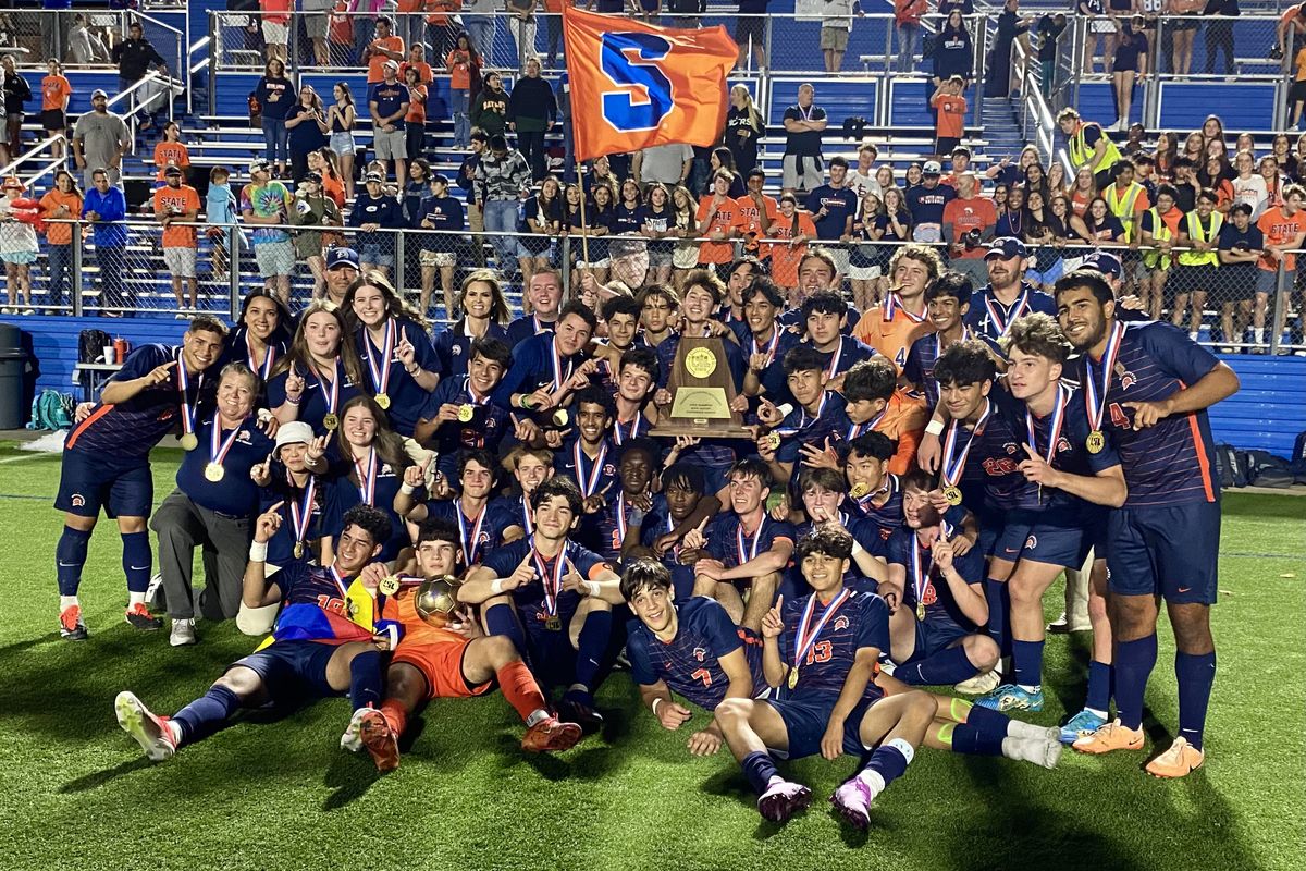 DYNASTY UNLOCKED: Seven Lakes enhances legacy by going back-to-back at State; Photo Gallery