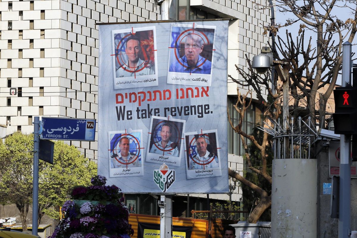 Consolato colpito, l’Iran promette vendetta