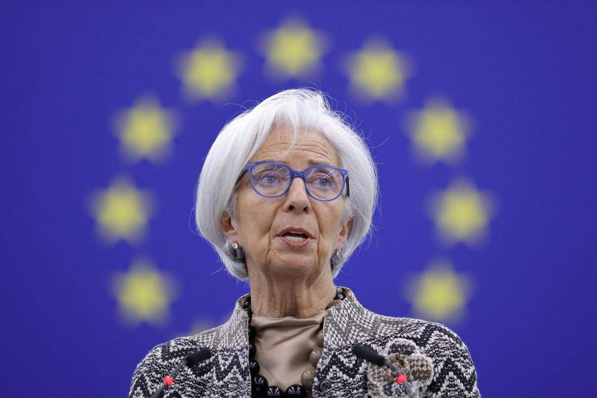 L’inflazione comincia a chinare la testa: Bce senza più scuse