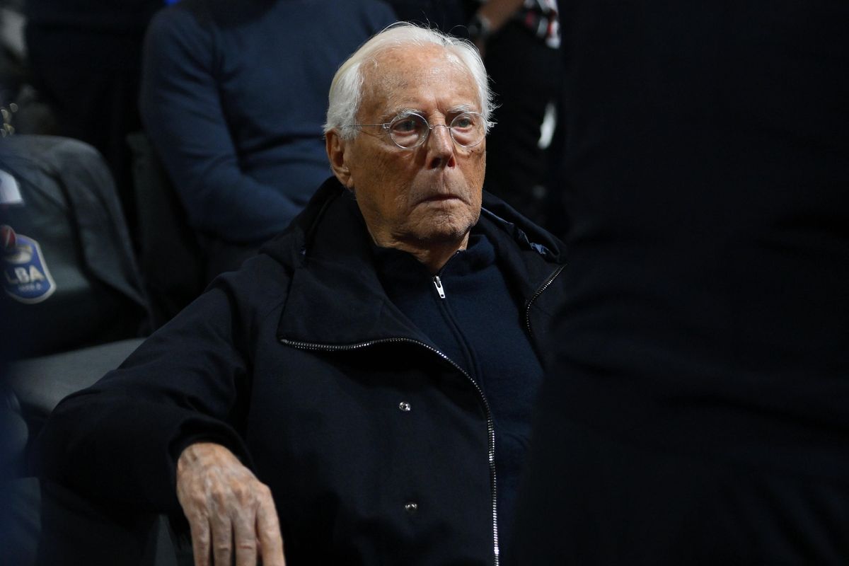 «Sfruttava il lavoro»: indagini sulla Armani