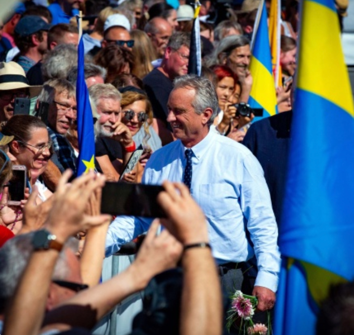 Bully Bobby Is No Friend Of Free Speech