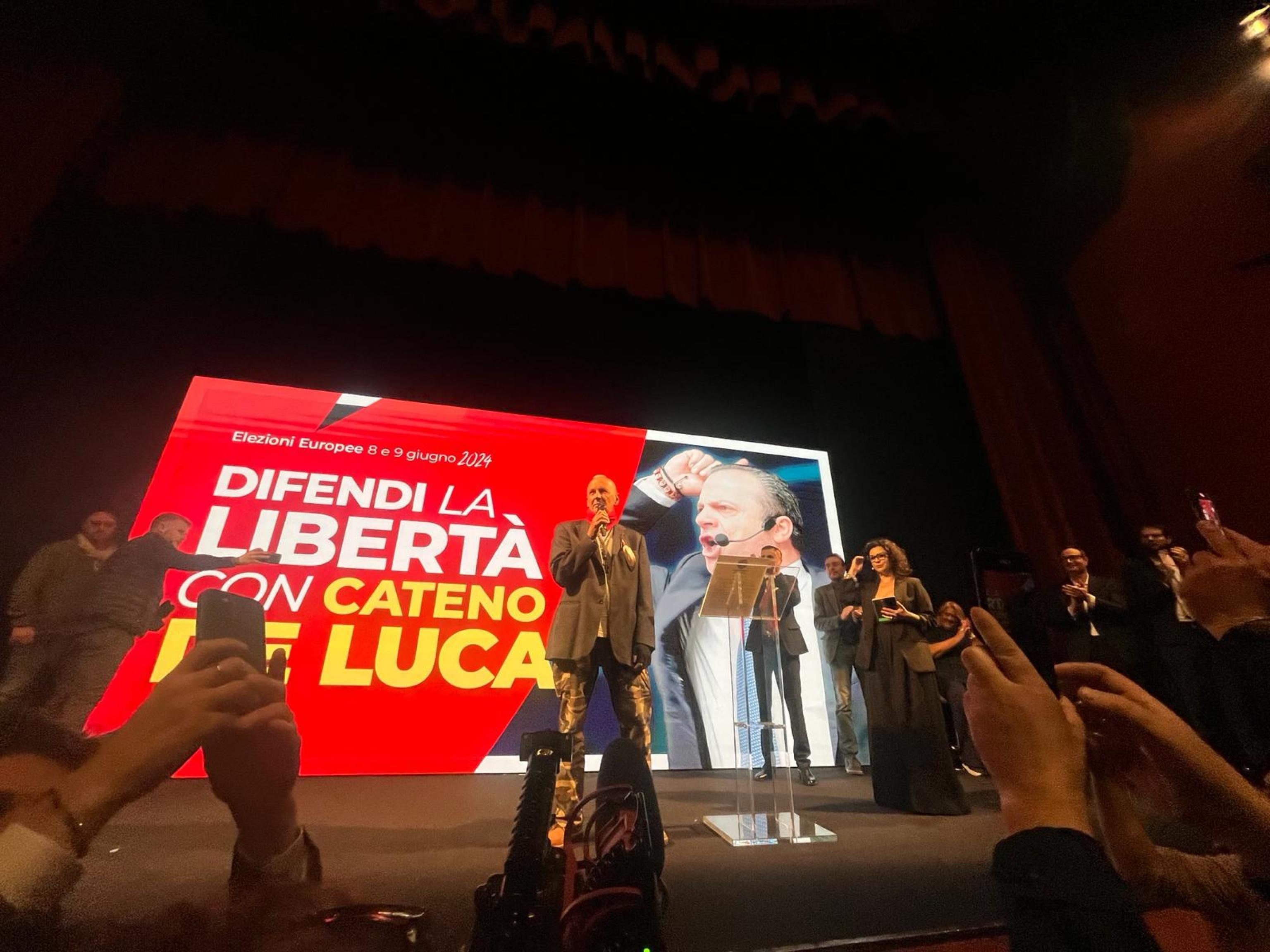 Capitano Ultimo a volto scoperto