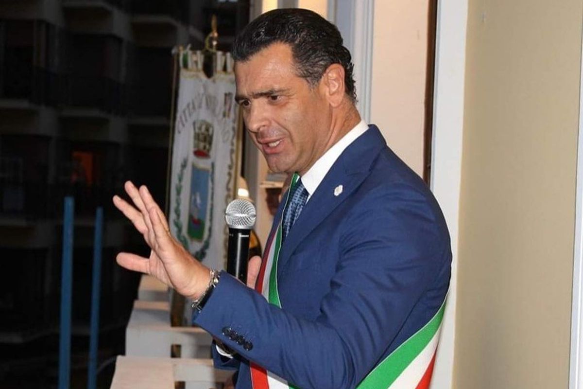 Blitz nel feudo rosso: preso sindaco già del Pd