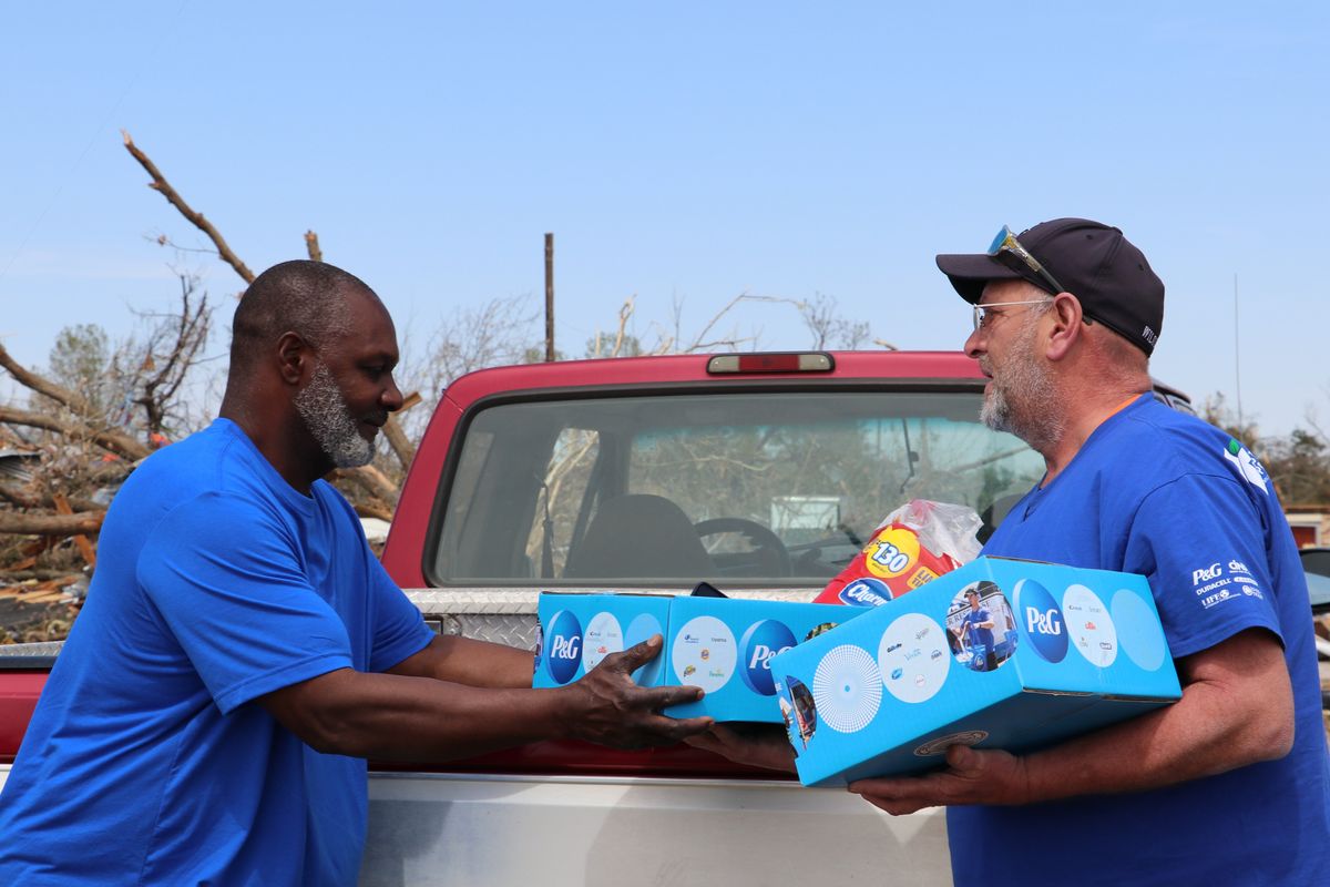 p&g, acts of good, doing good, positive impact, volunteering