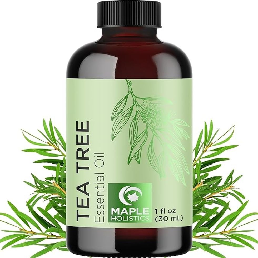 Tea-tree-oil-essential-oil