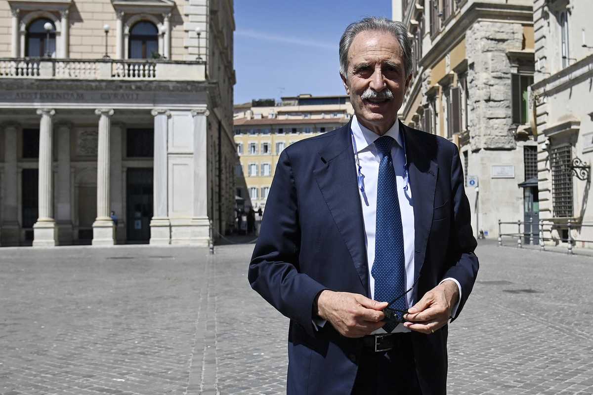 Basilicata, è l’ora della sfida a tre. Con Bardi il «campo largo» a destra