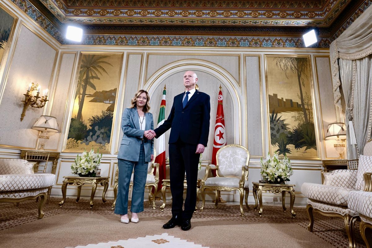 La Meloni in Tunisia consolida l’intesa per mettere un freno all’immigrazione