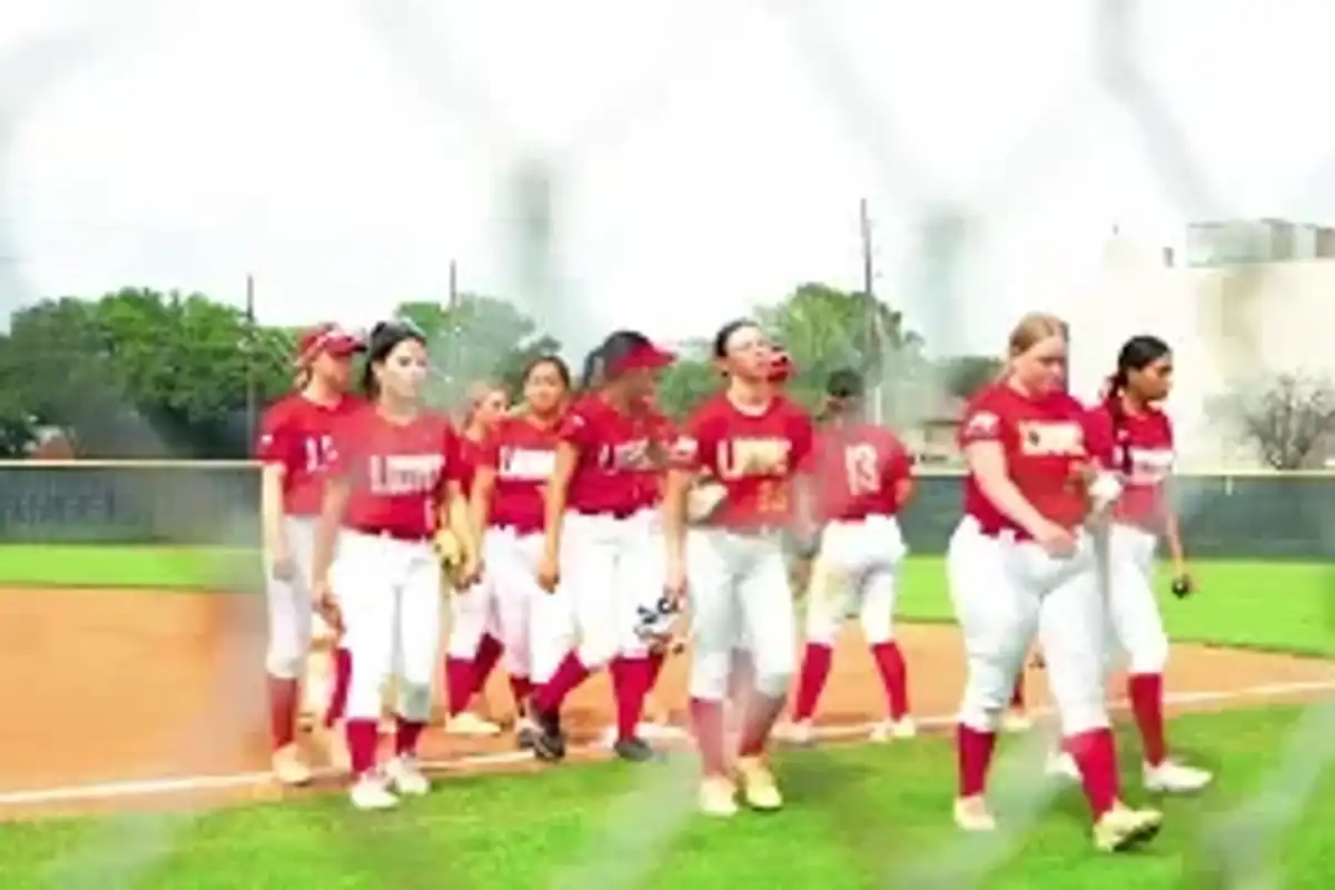 HIGHLIGHTS: St. Johns XXIII vs Lutheran South Softball