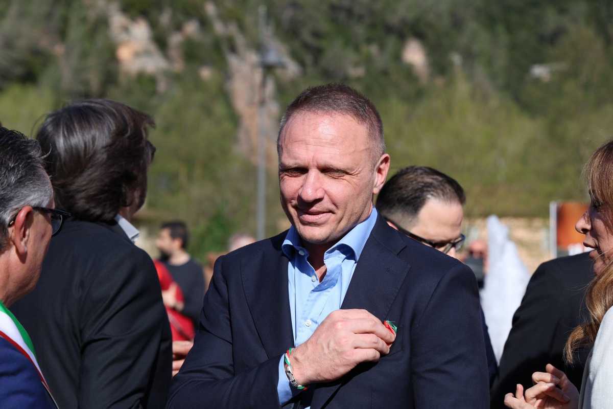 Mezza toppa sugli espropri green di Draghi