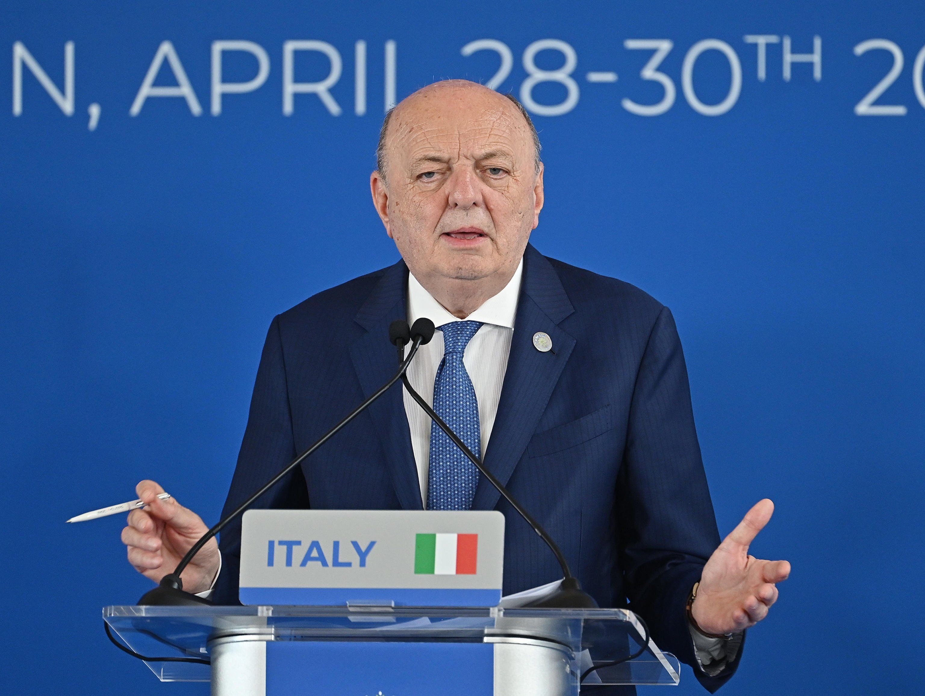 Caro Pichetto, ora è a noi che viene da piangere