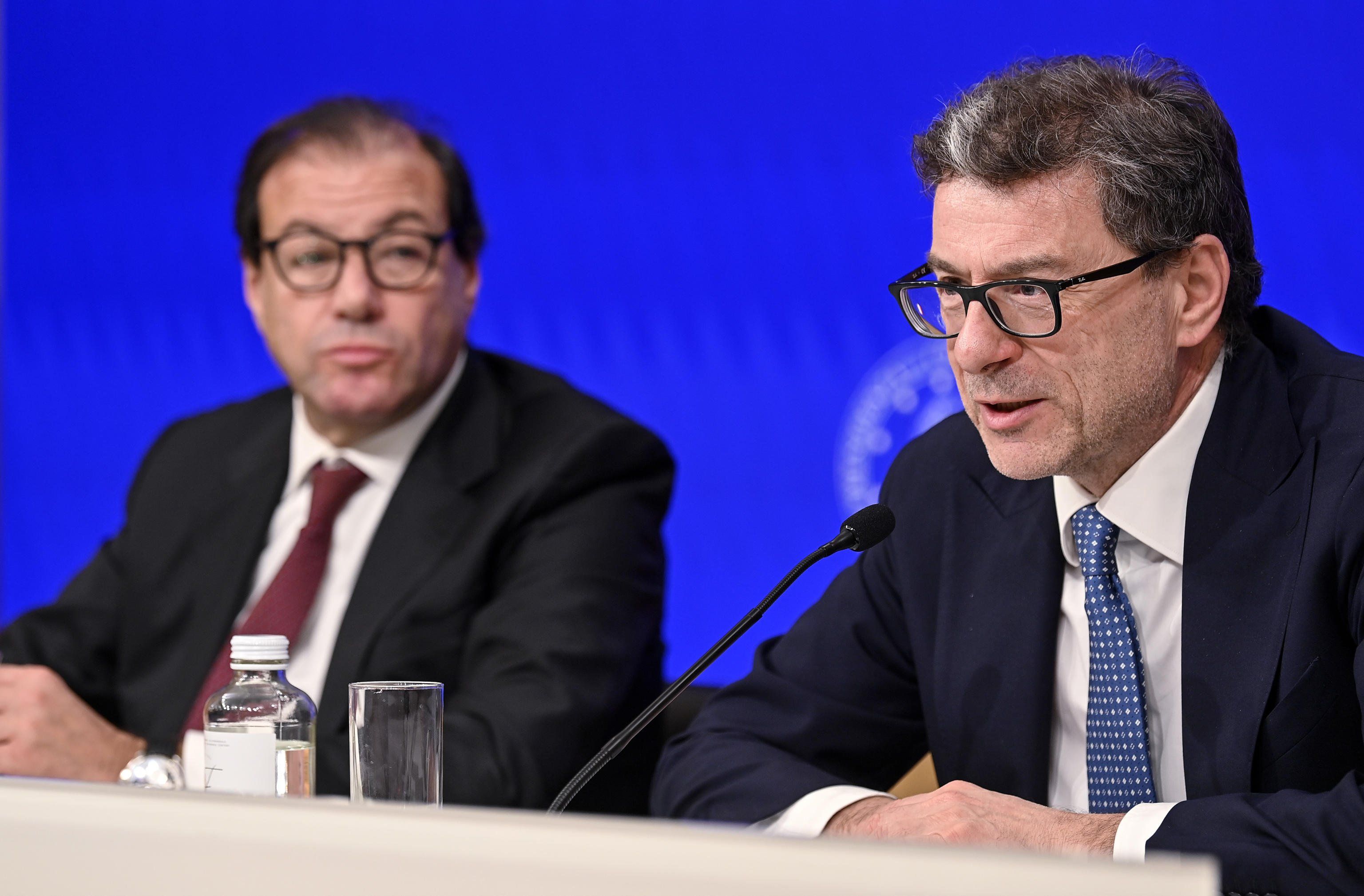 Bonus tredicesime, rebus sulle coperture