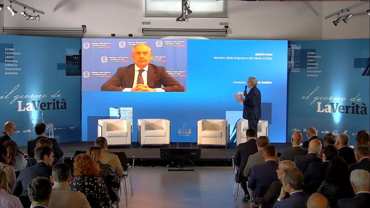 Urso: «L'Europa dovrà proteggersi con i dazi»