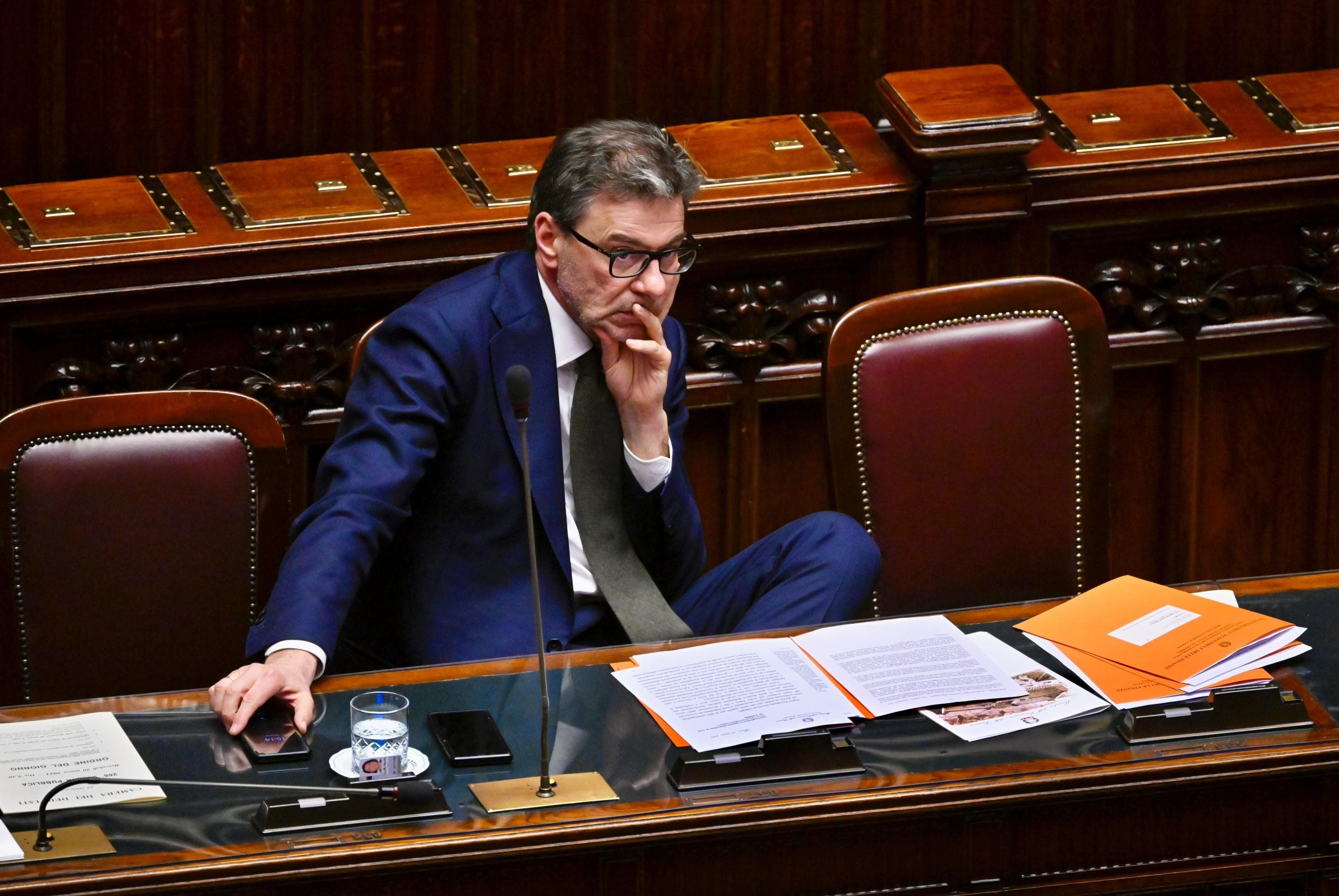 «I salari non crescono se non cambia l’Ue»