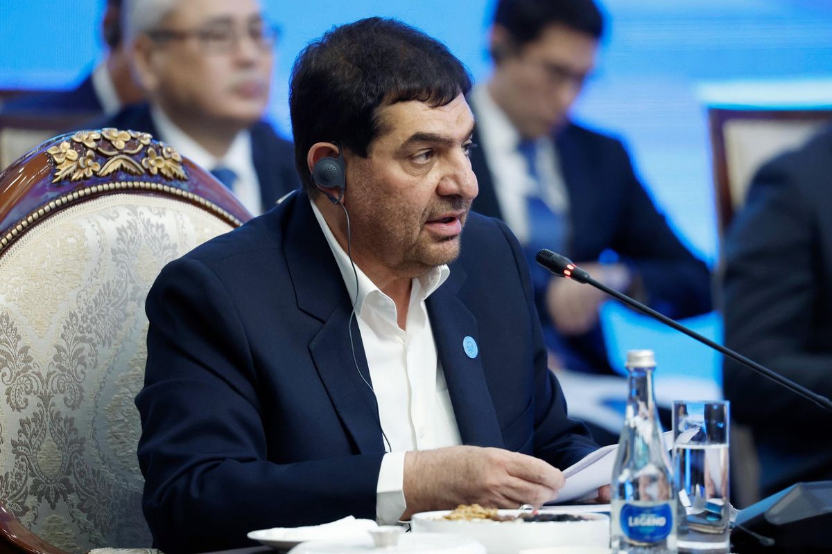 Teheran (per adesso) in mano a un filorusso