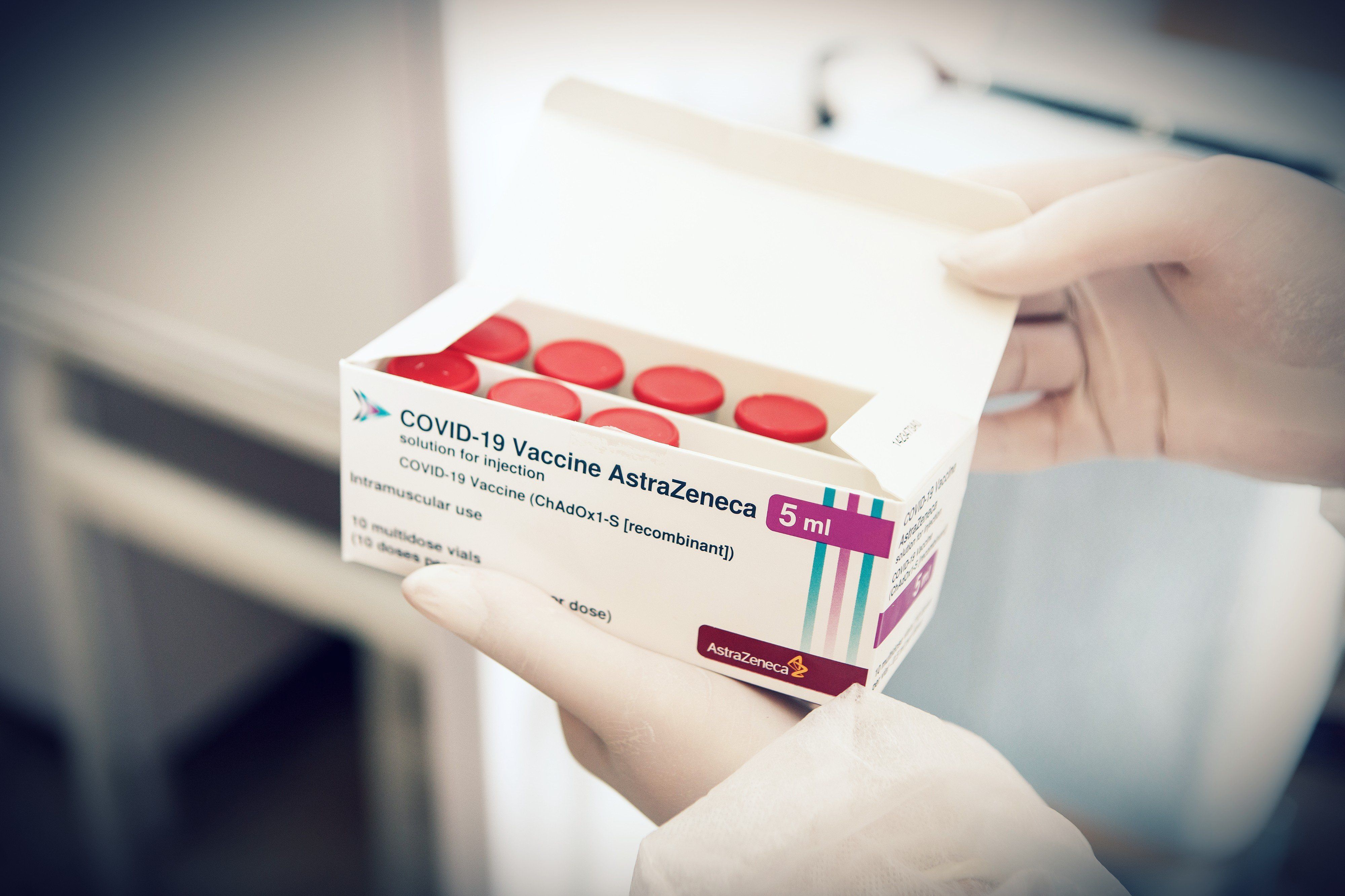 Aifa sapeva dei danni da vaccino ma ha sconsigliato di fare i test