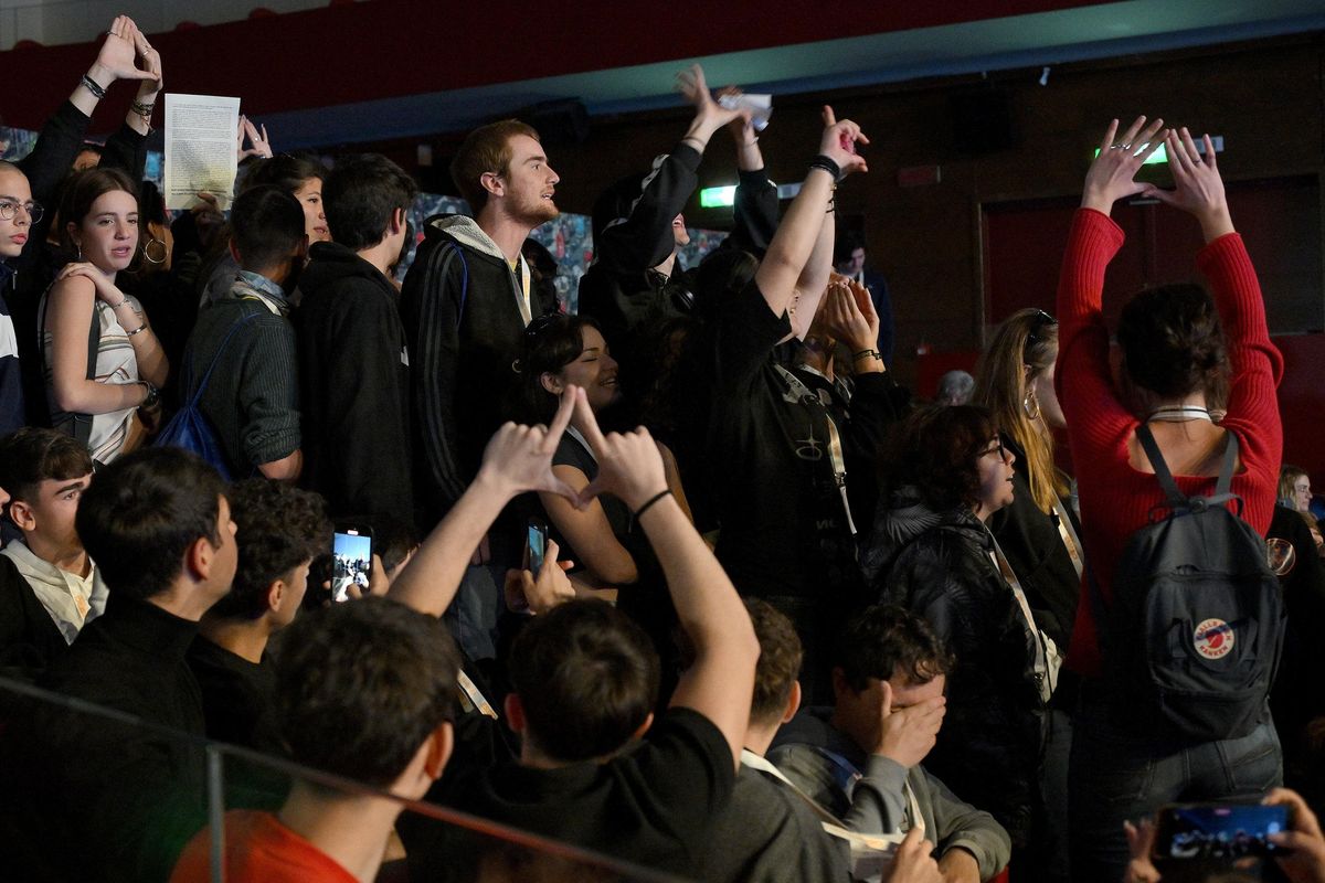 Proteste figlie della manipolazione