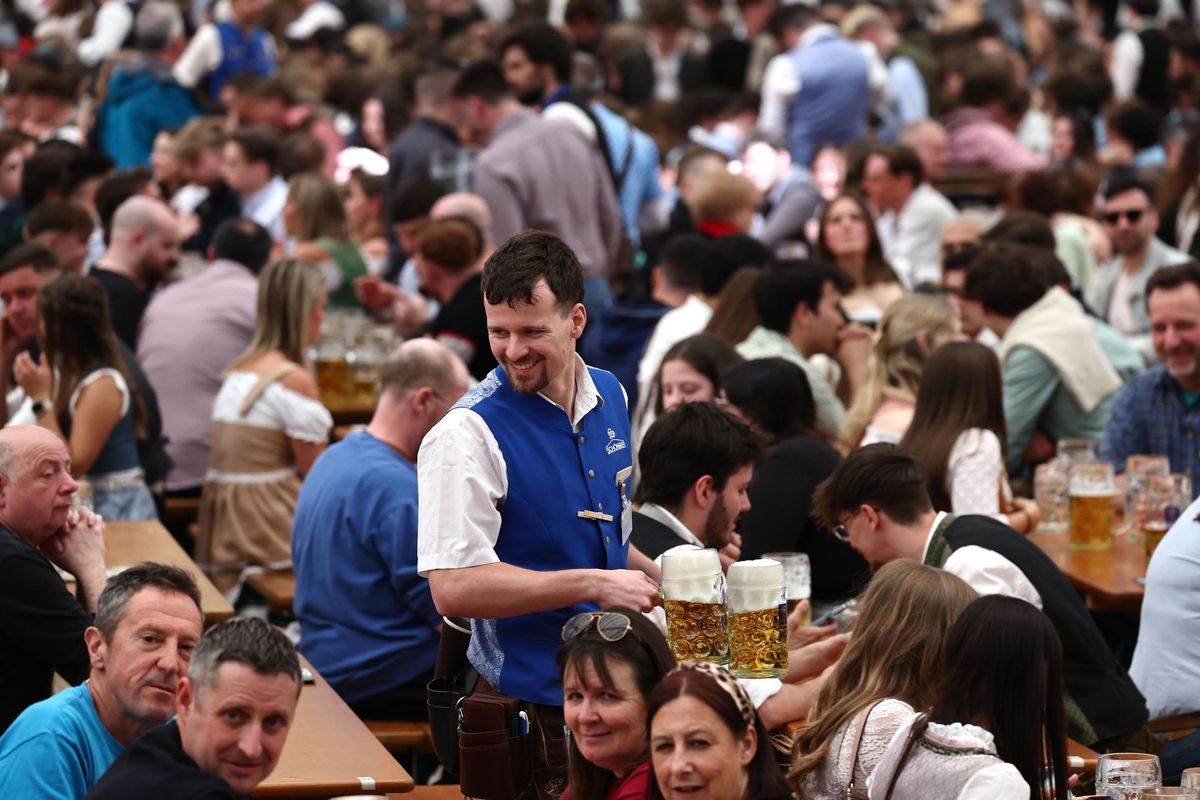 Pure Gigi D’Agostino finisce a Norimberga