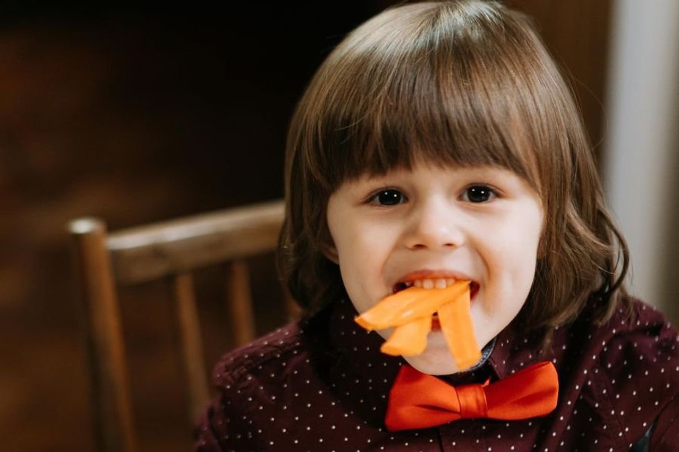 Mom shares simple-but-genius hack for getting kids to try new foods and eat their veggies