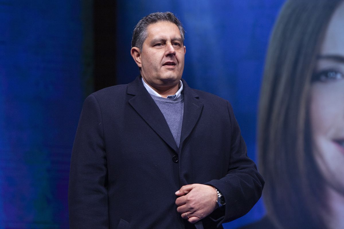 Toti torchiato 8 ore passa al contrattacco