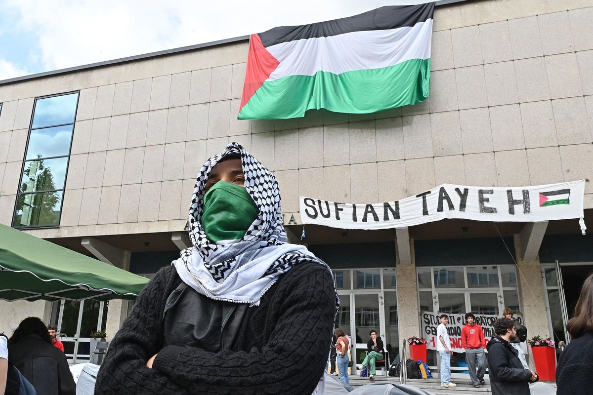 Sulla sharia negli atti insorge la destra. E un ateneo occupato diventa moschea