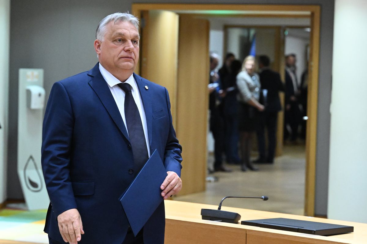 Orbàn svela i piani: la Ue sta preparando la guerra
